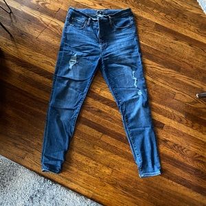 J. crew Mercantile Distressed Jeans 29